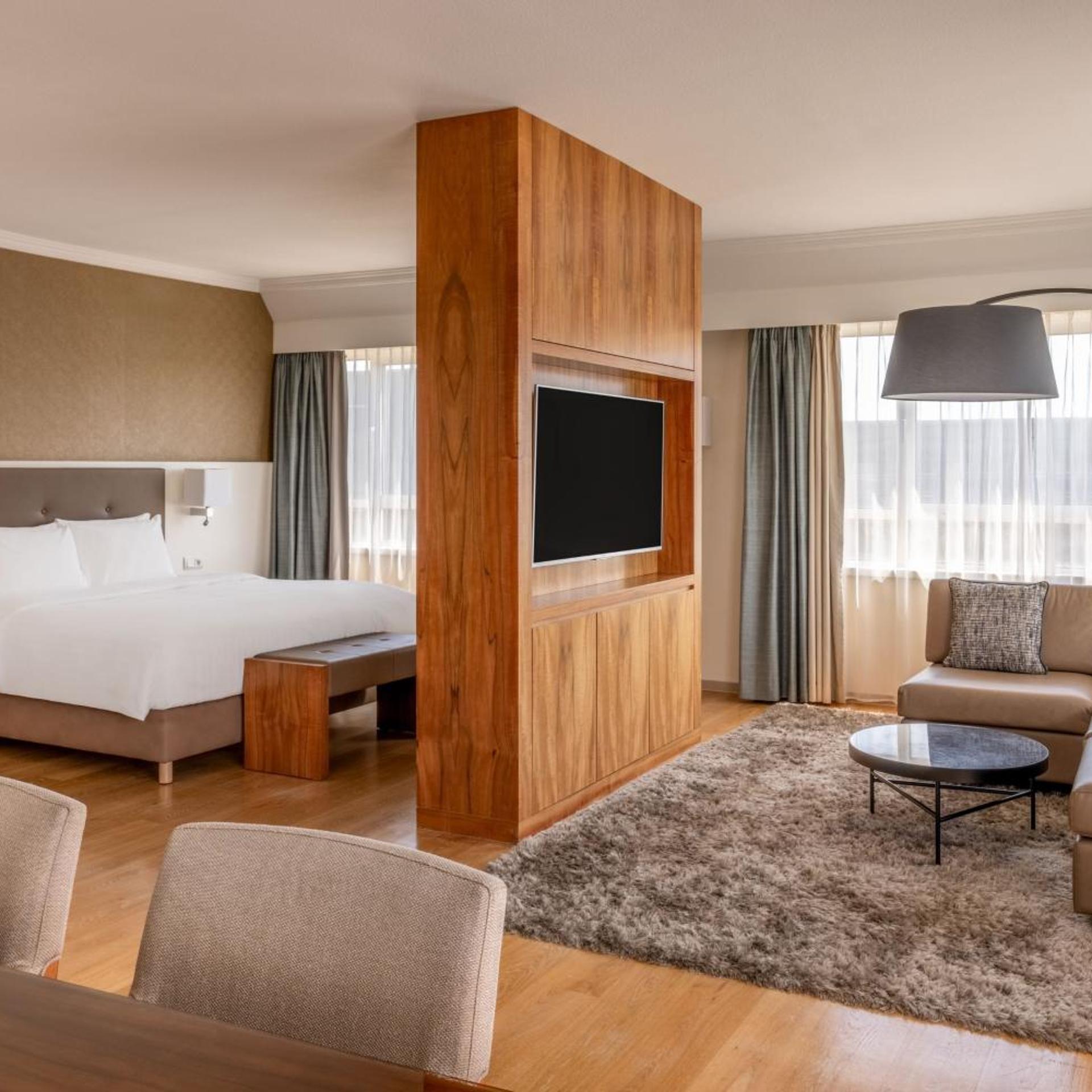 Loft, Suite