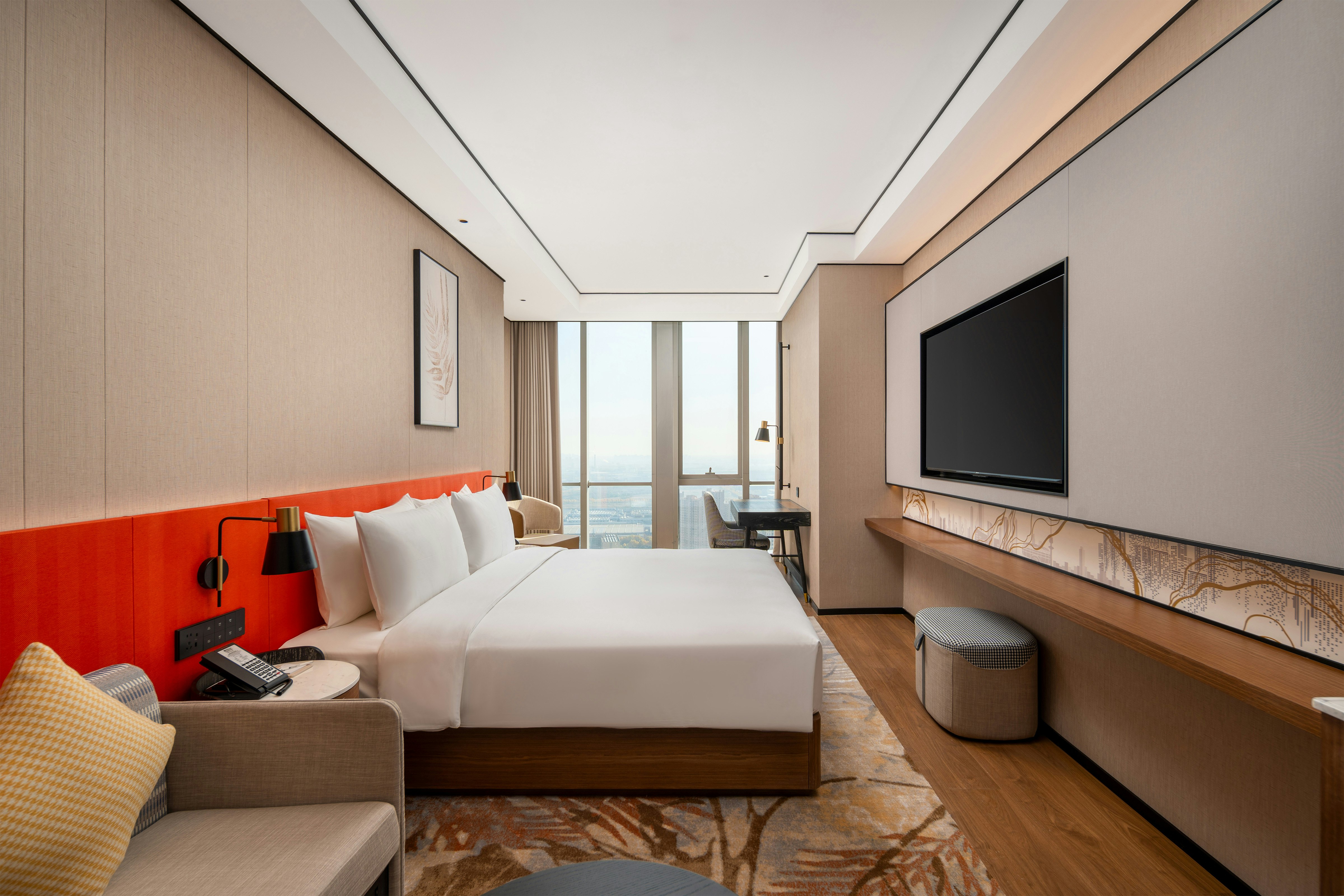 GUEST ROOM, KING BED
