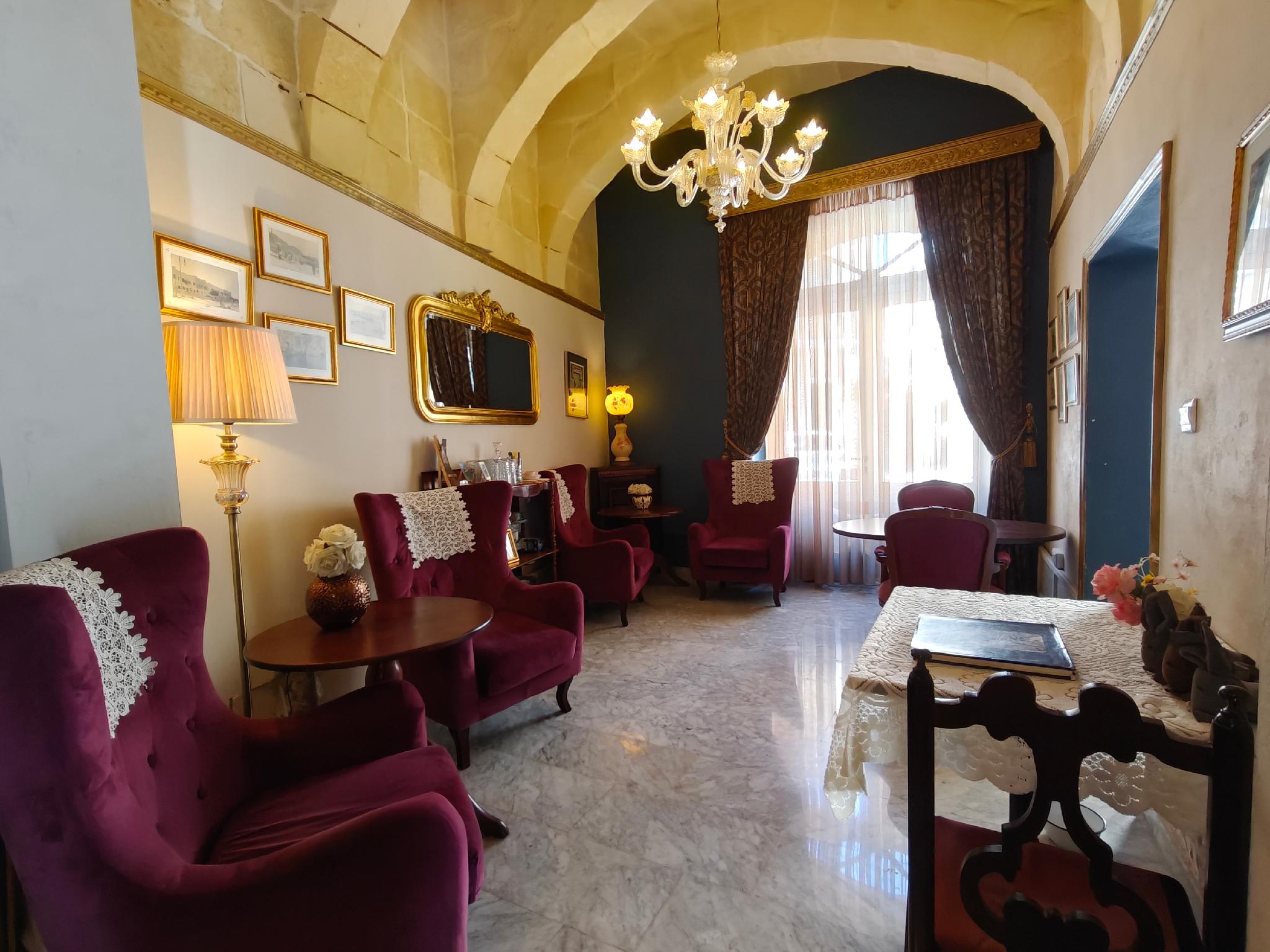 Julina Boutique Living 19/43