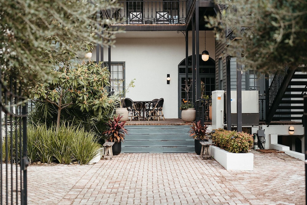 Bellwether House 44/50