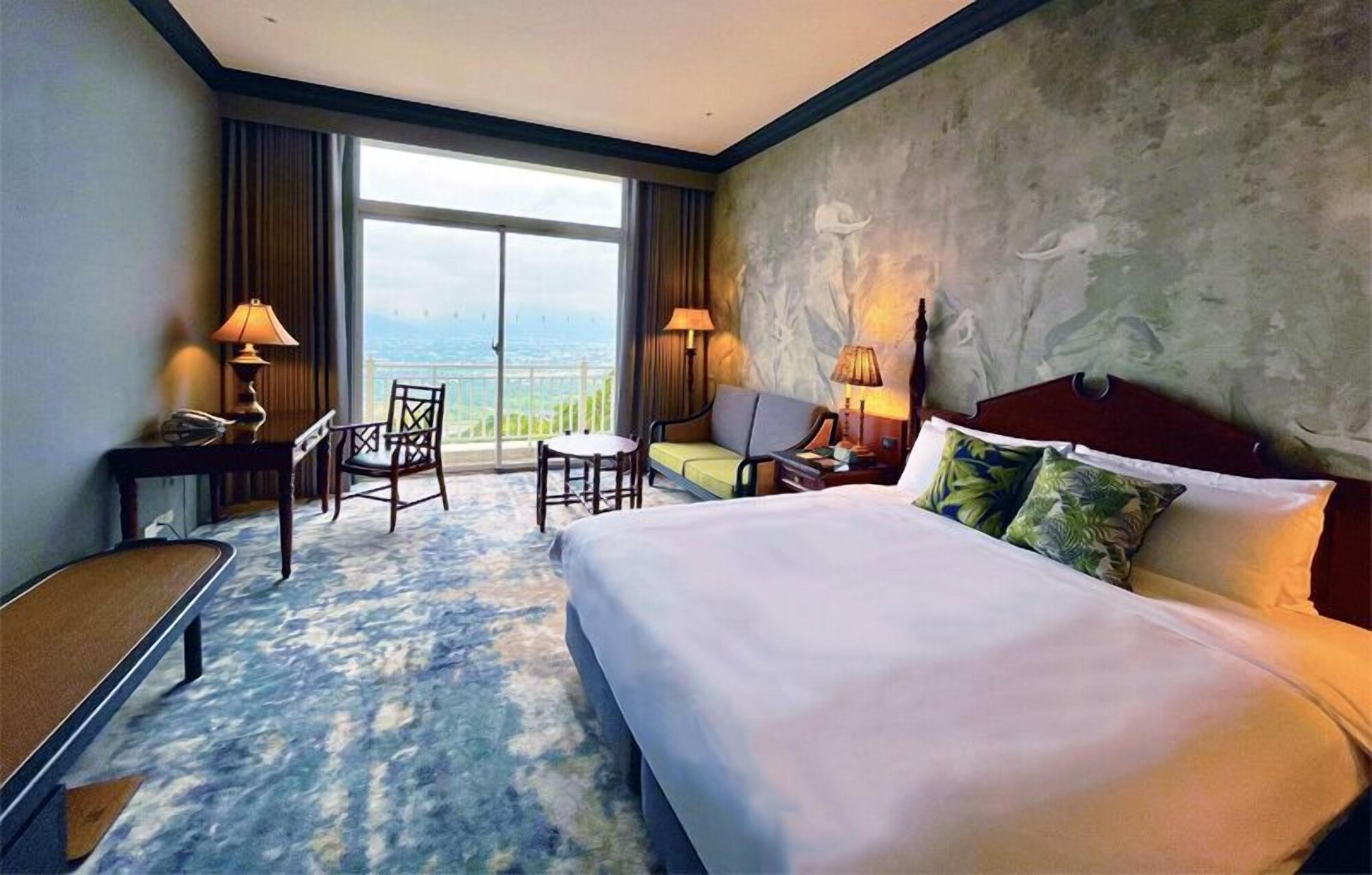 MOUNTAIN, SUPERIOR, DOUBLE BED