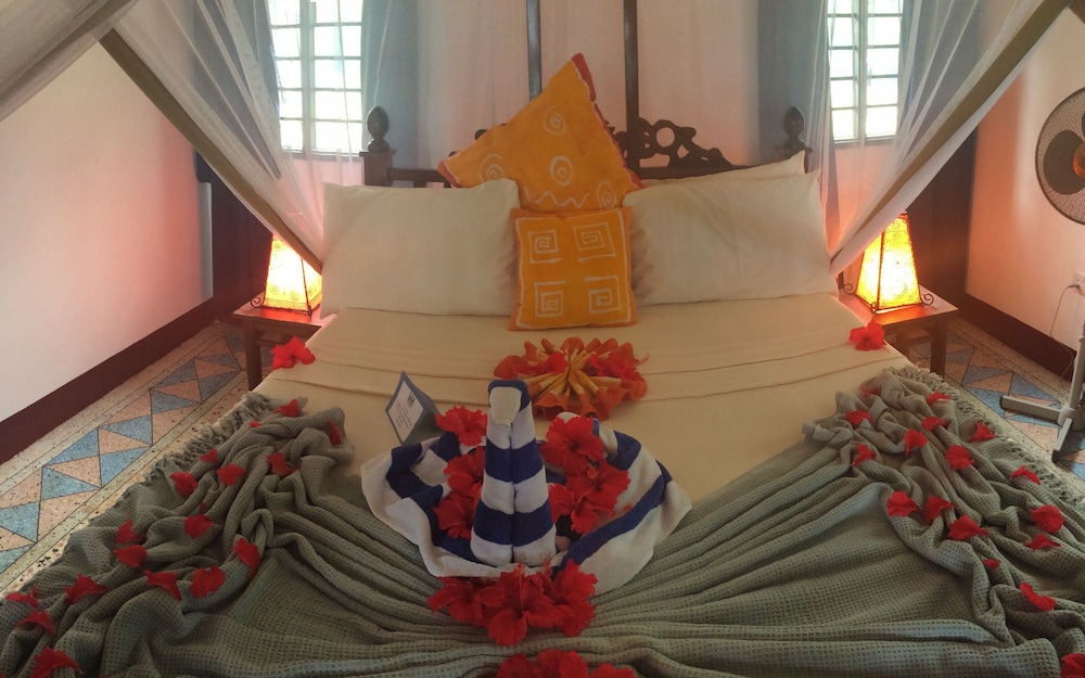 Pongwe Beach Hotel 28/50