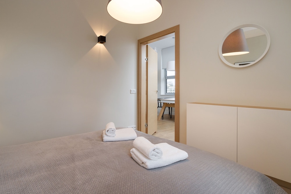Cracow Riverside Aparthotel 27/50