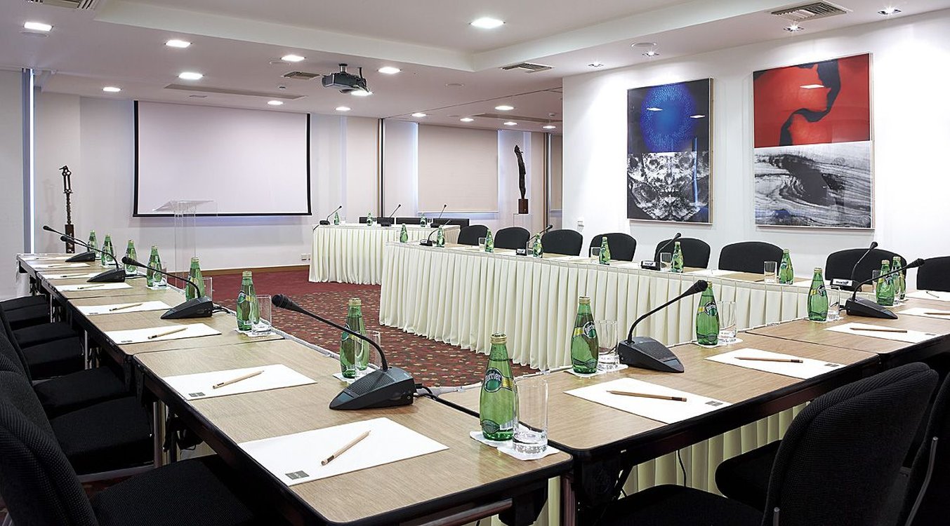 Daios Luxury Living Hotel 38/42