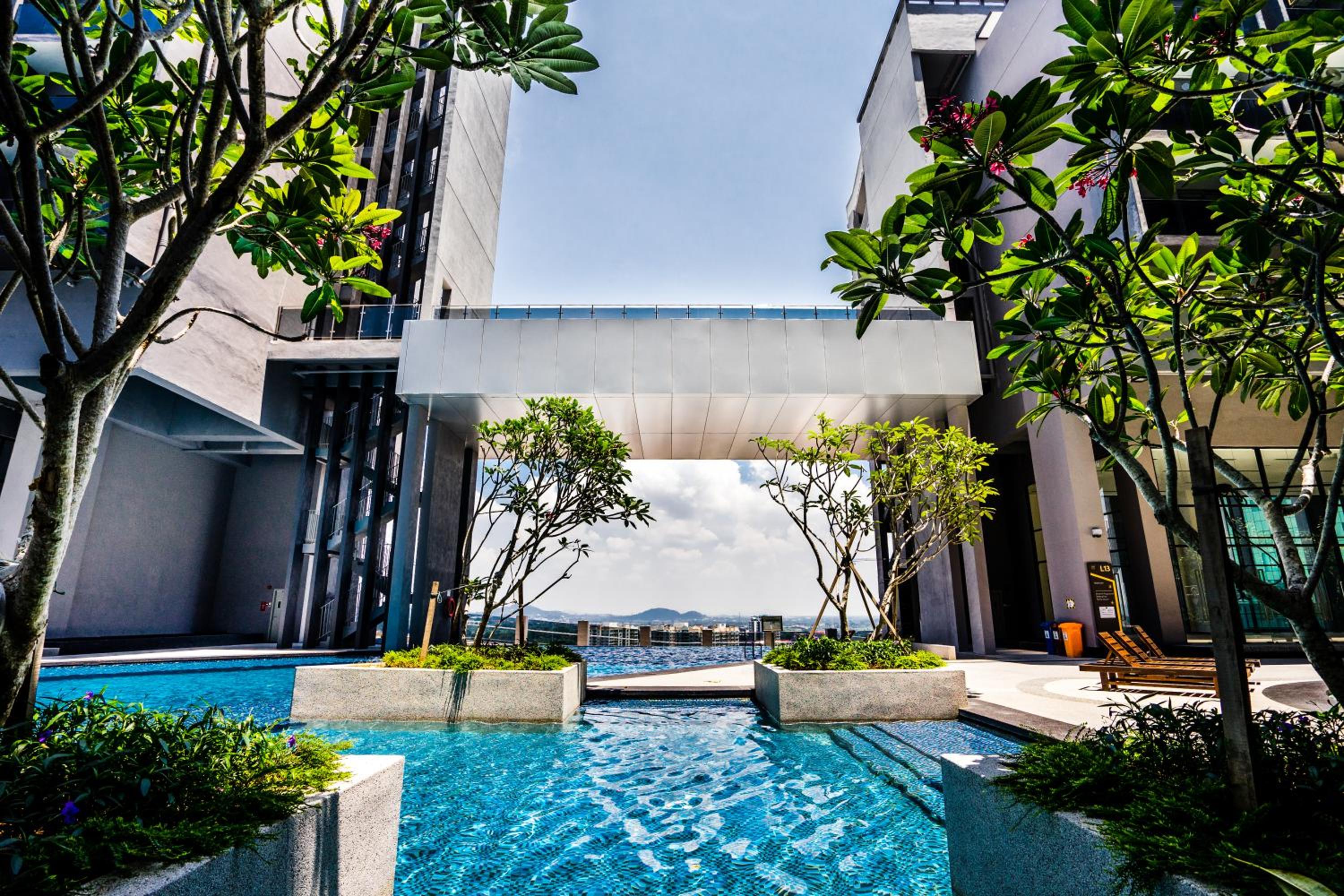 imperio residences by lets stay 52/53