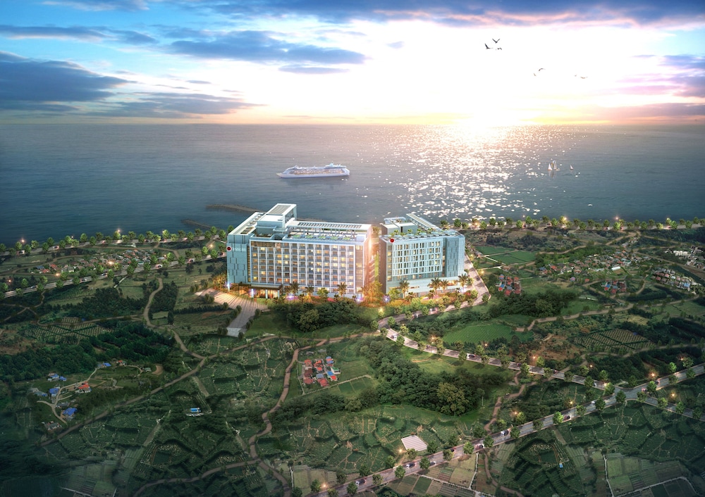 Ramada by Wyndham Jeju Hamdeok 5/70