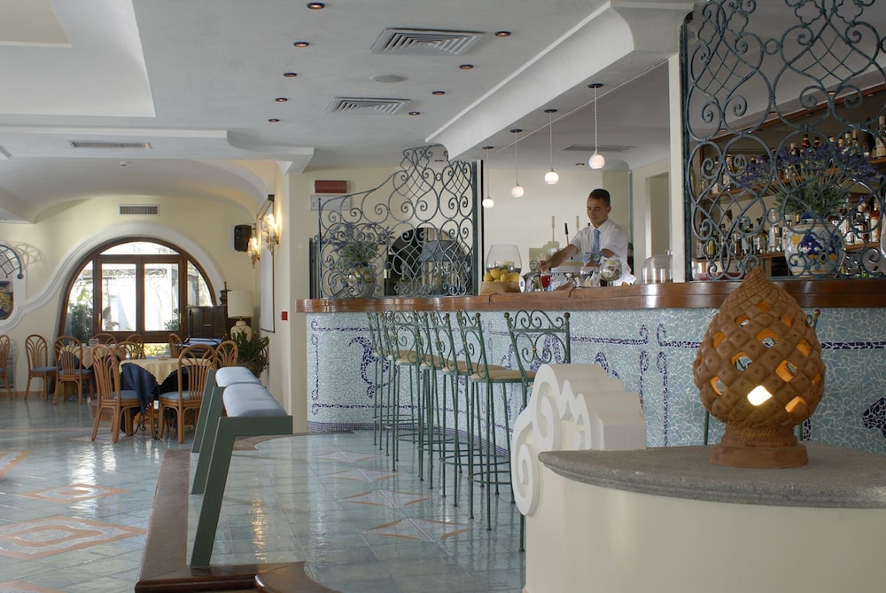 Hotel Tritone Resort And Spa 4/78