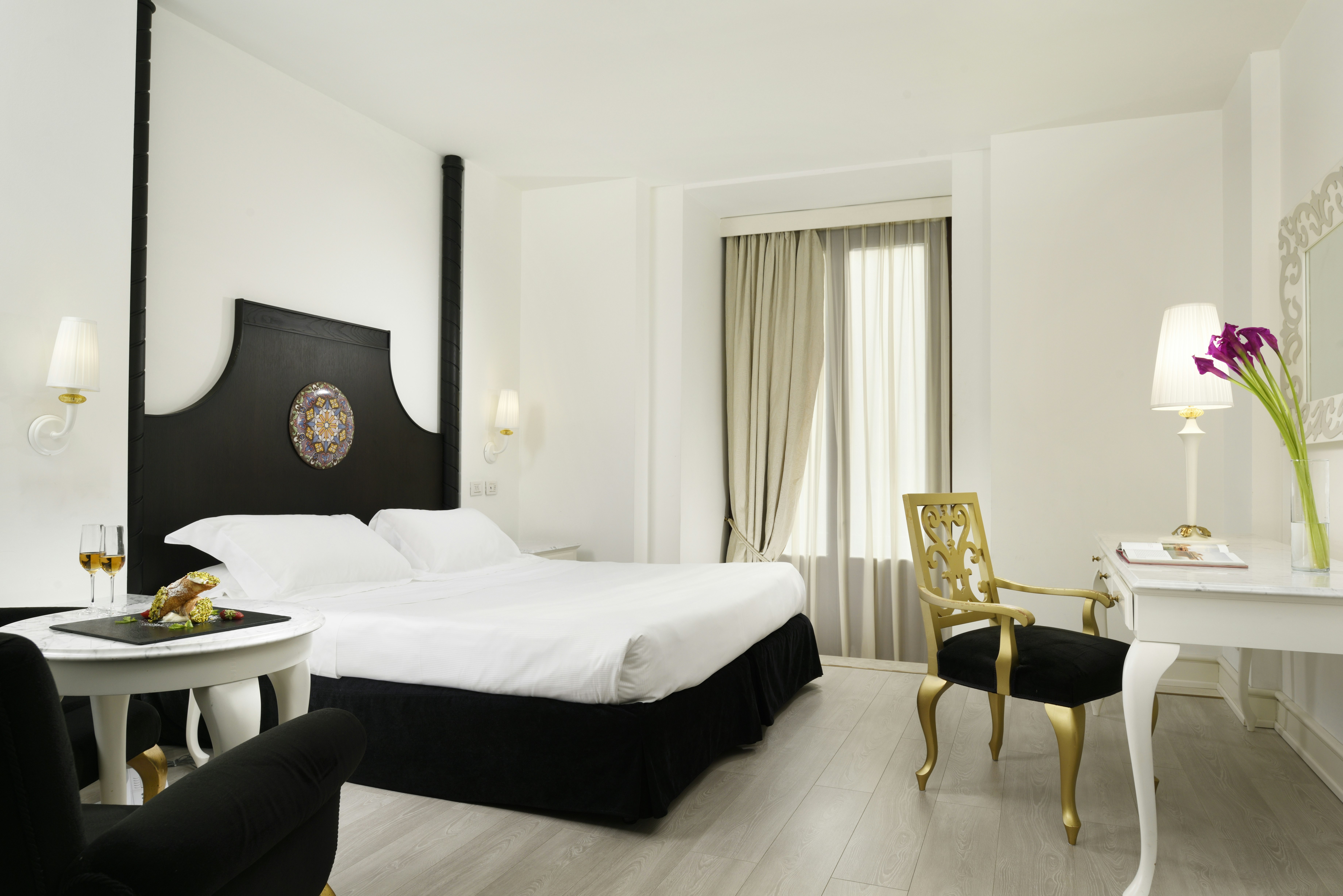 PREMIUM, DOUBLE BED