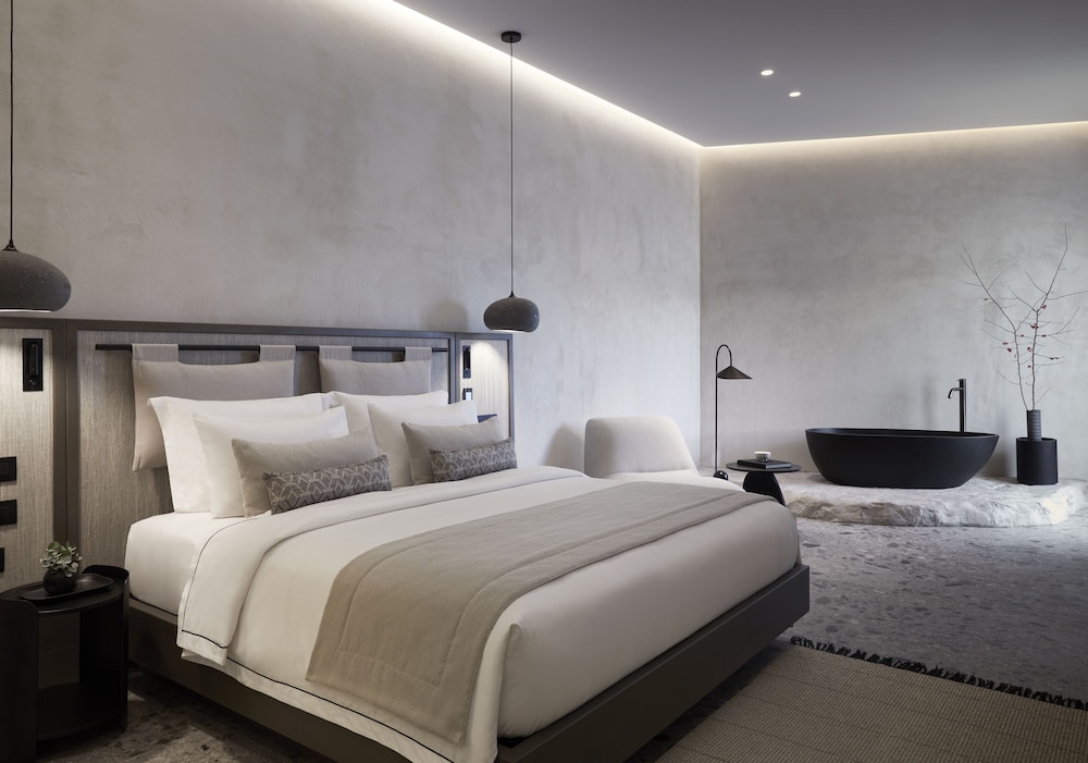 Aeonic Suites and Spa - Adults Only 8/50