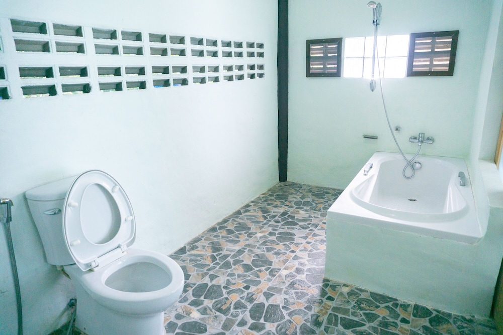 I-Lay House Koh Kood 50/50