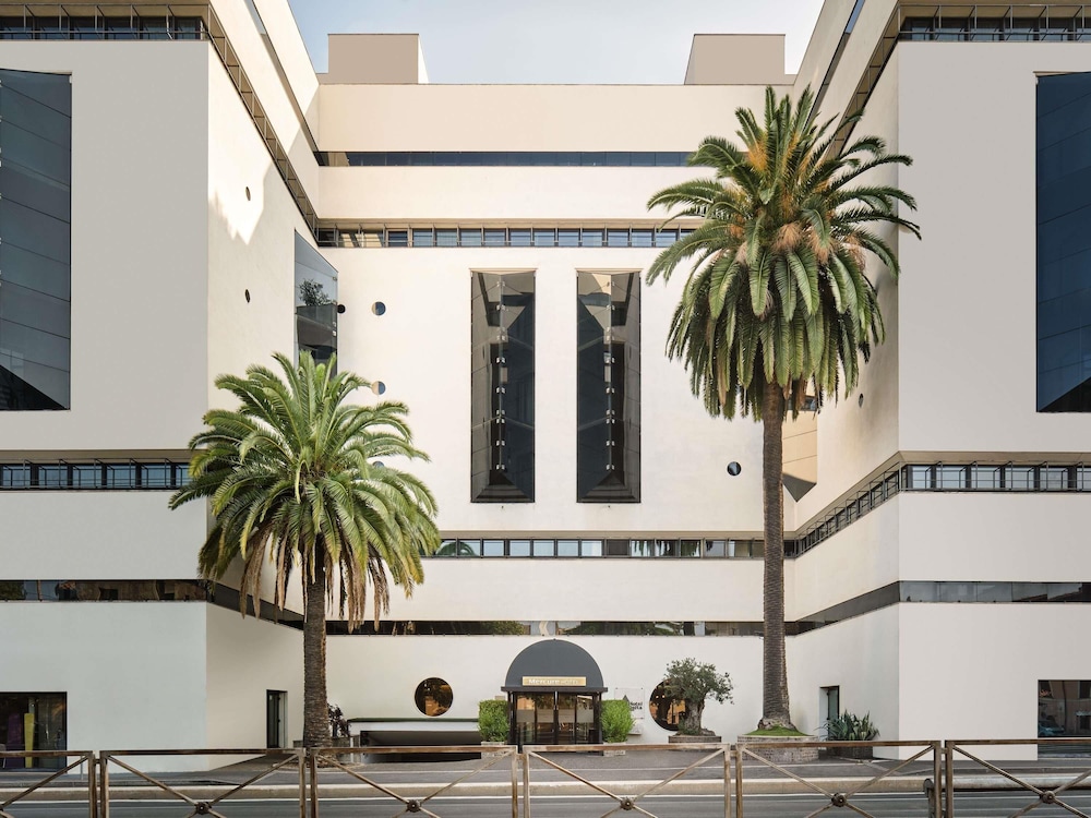 Mercure Roma Centro Colosseo 49/71