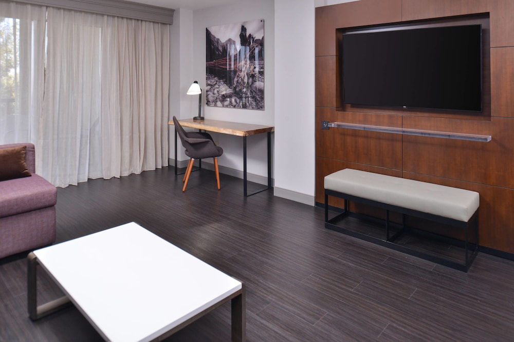 Visalia Marriott at the Convention Center 23/42
