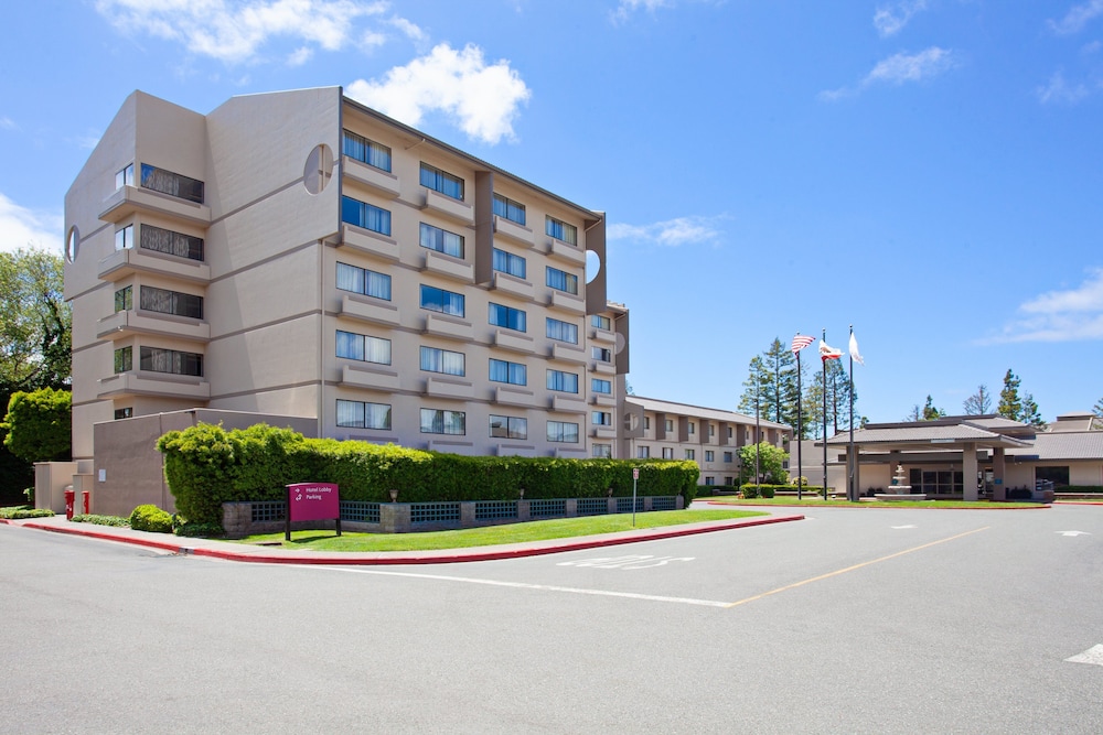 Crowne Plaza Silicon Valley N - Union City 50/57