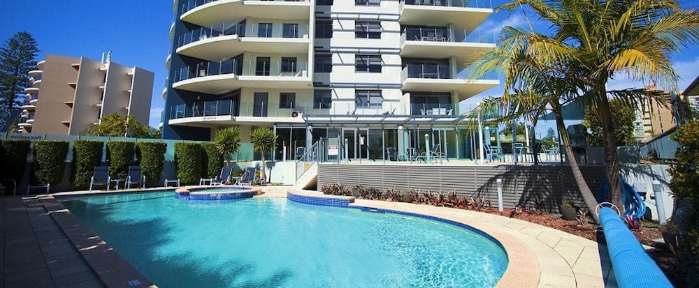 Sevan Apartments Forster 6/74
