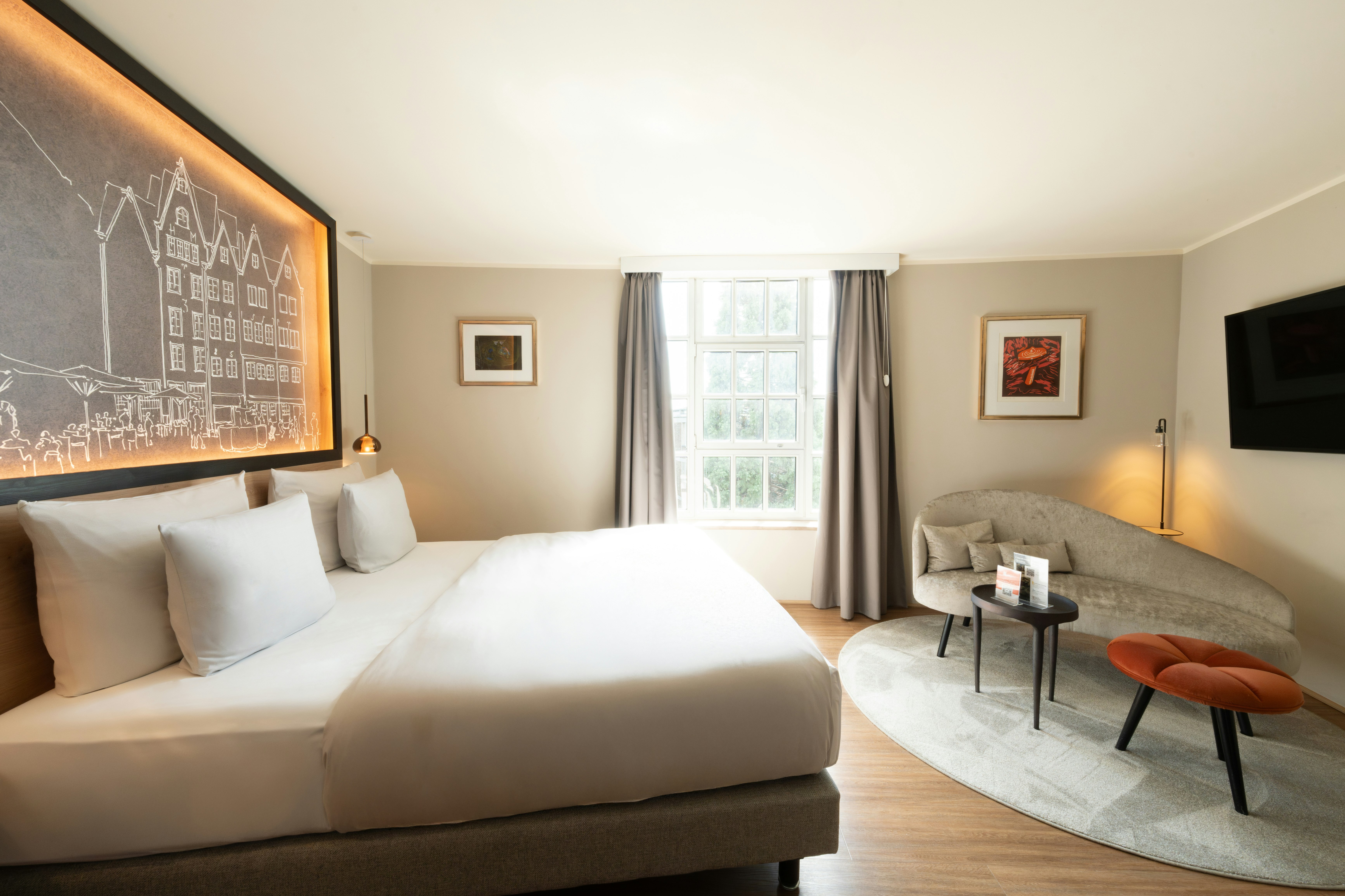 Aqua, Standard, Queen Bed