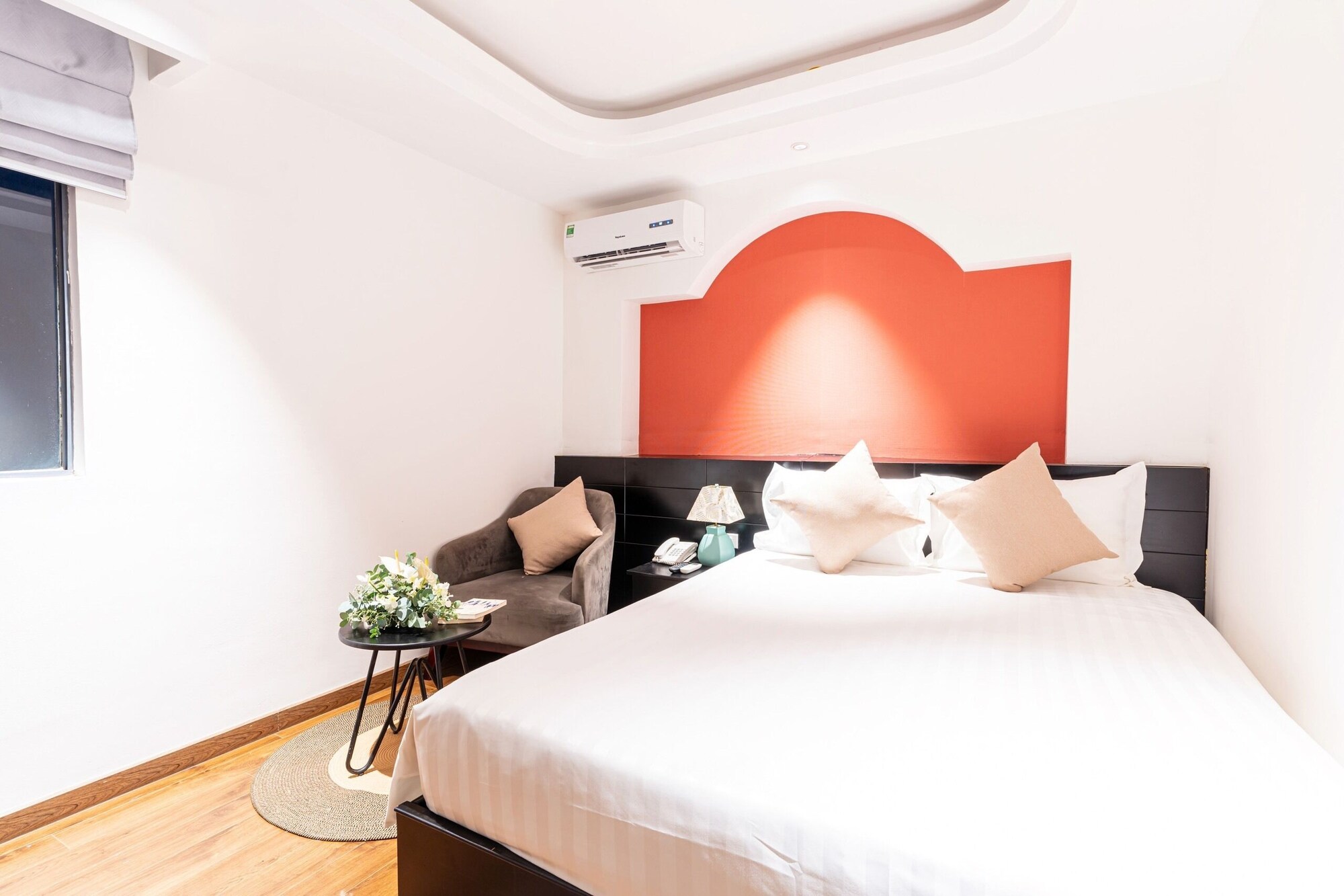 SUPERIOR, DOUBLE BED