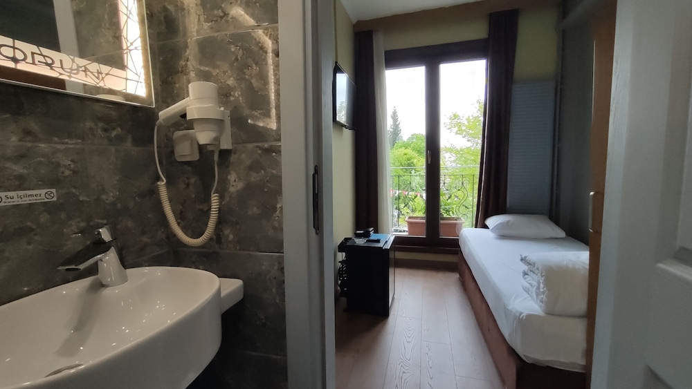 Hotel Torun Istanbul Old City 63/63