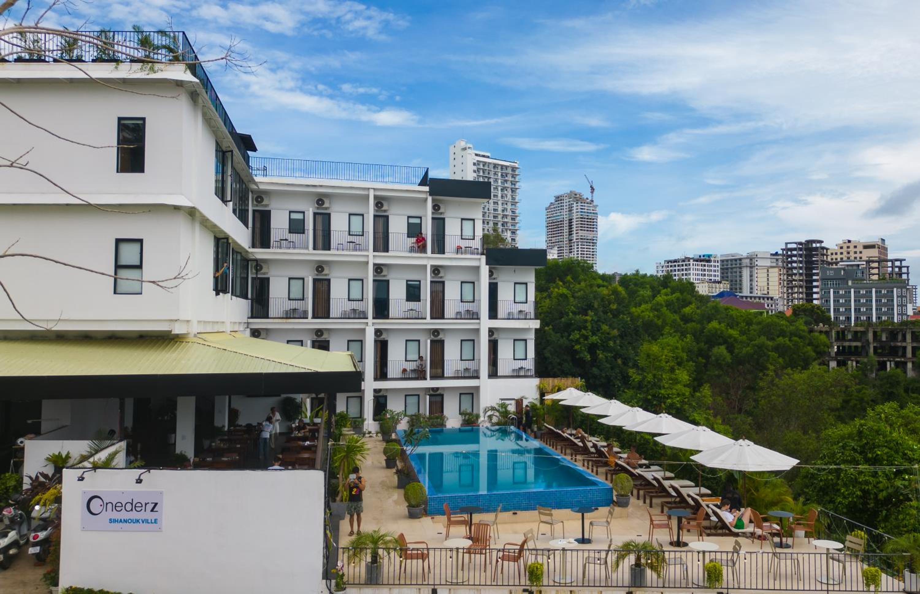 Onederz Sihanoukville 5/38