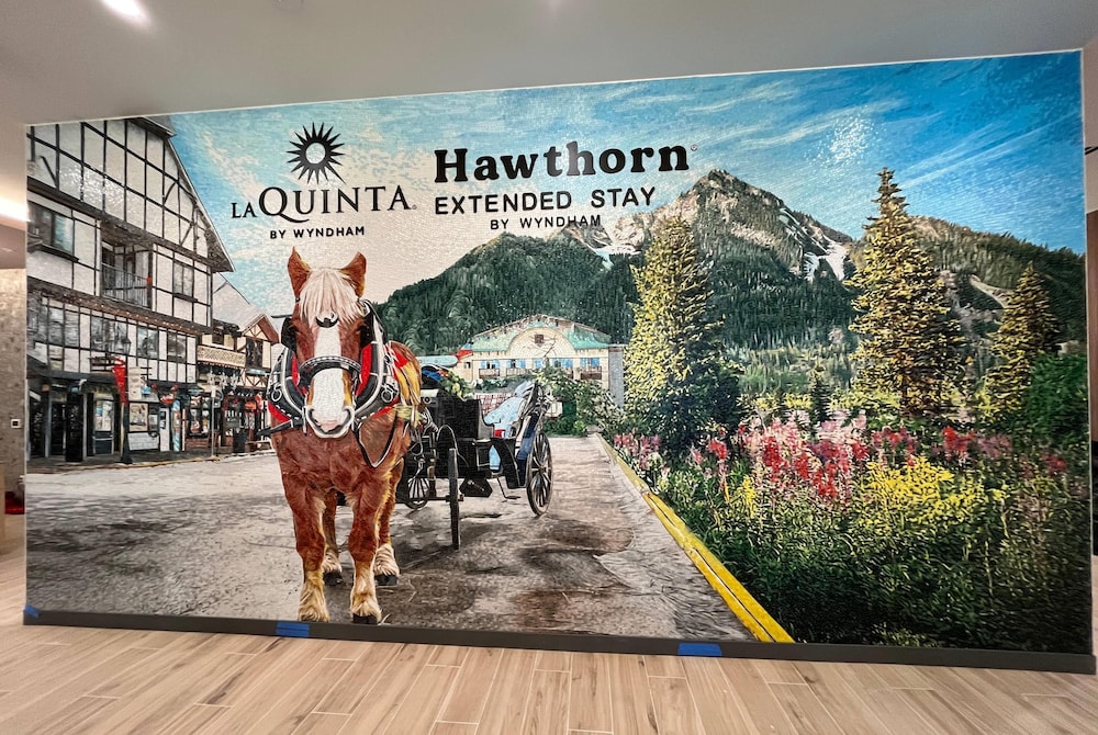 Hawthorn Extended Stay by Wyndham Leavenworth 55/61
