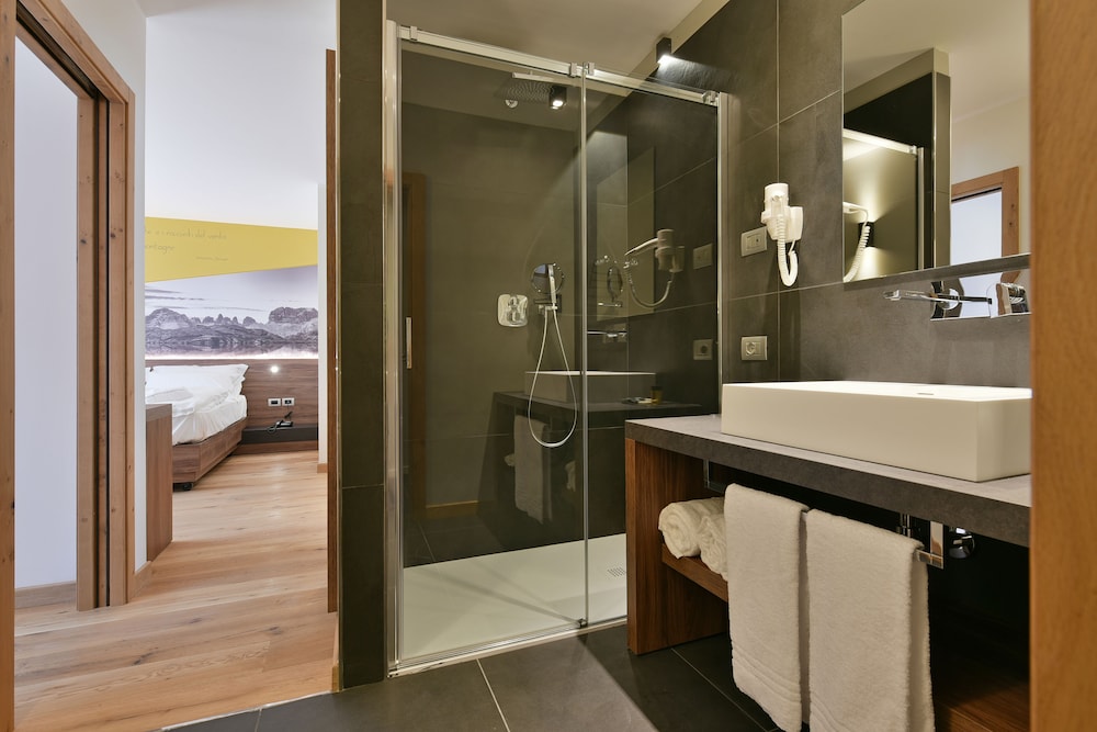 Dolomeet Boutique Hotel 45/50