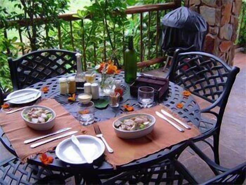 Forest Creek Lodge &amp; Spa 34/50