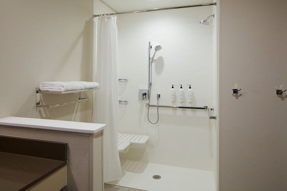Fairfield Inn & Suites Middletown 17/19