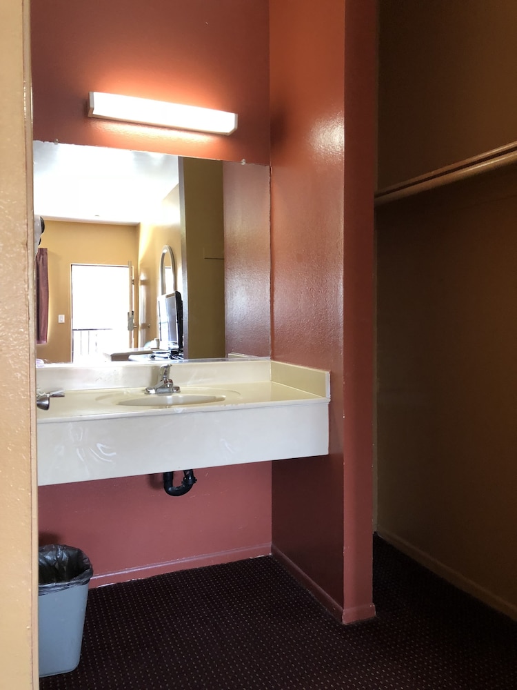 Moonlite Inn Redondo Beach 49/50