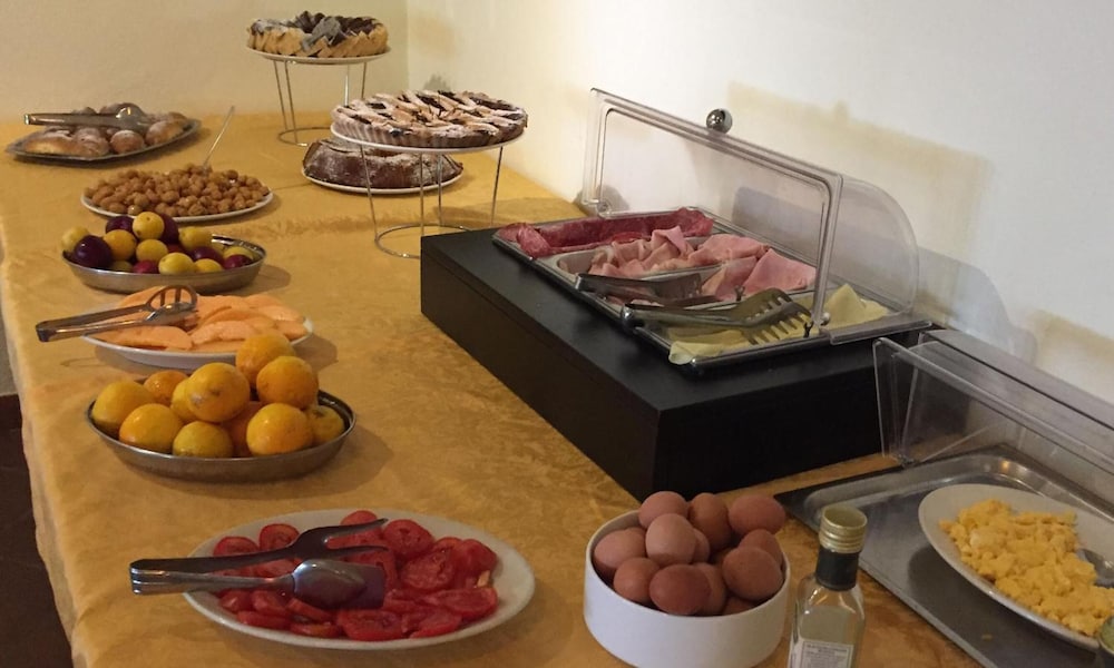 Residence Hotel La Taverna 19/50