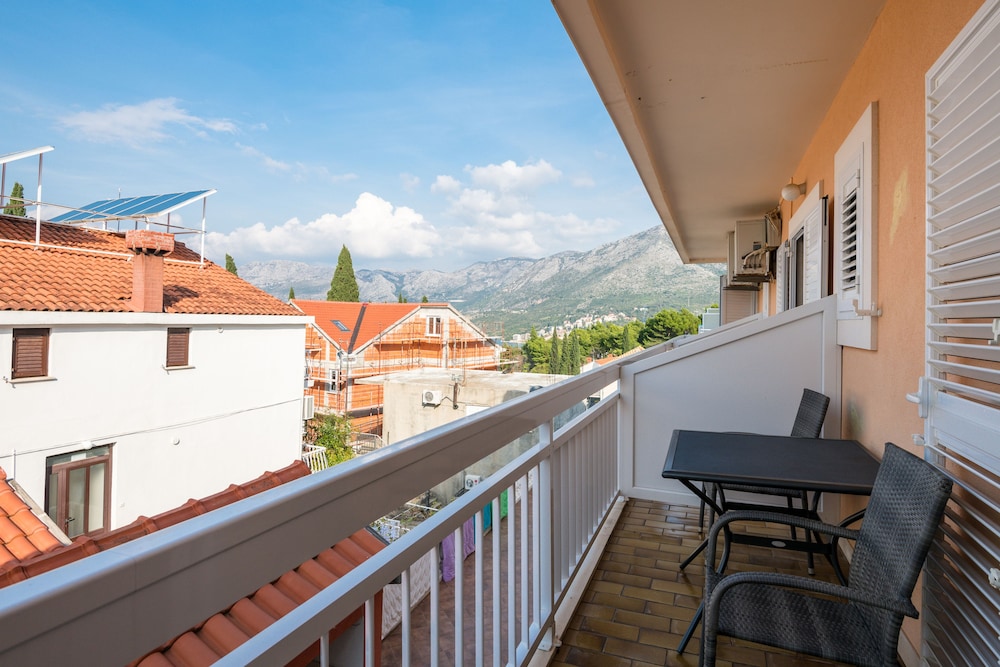Villa Voinic 20/50