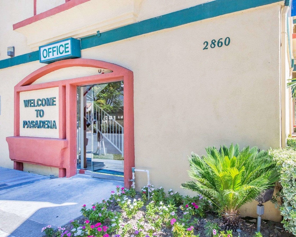 Rodeway Inn and Suites Pasadena 22/36