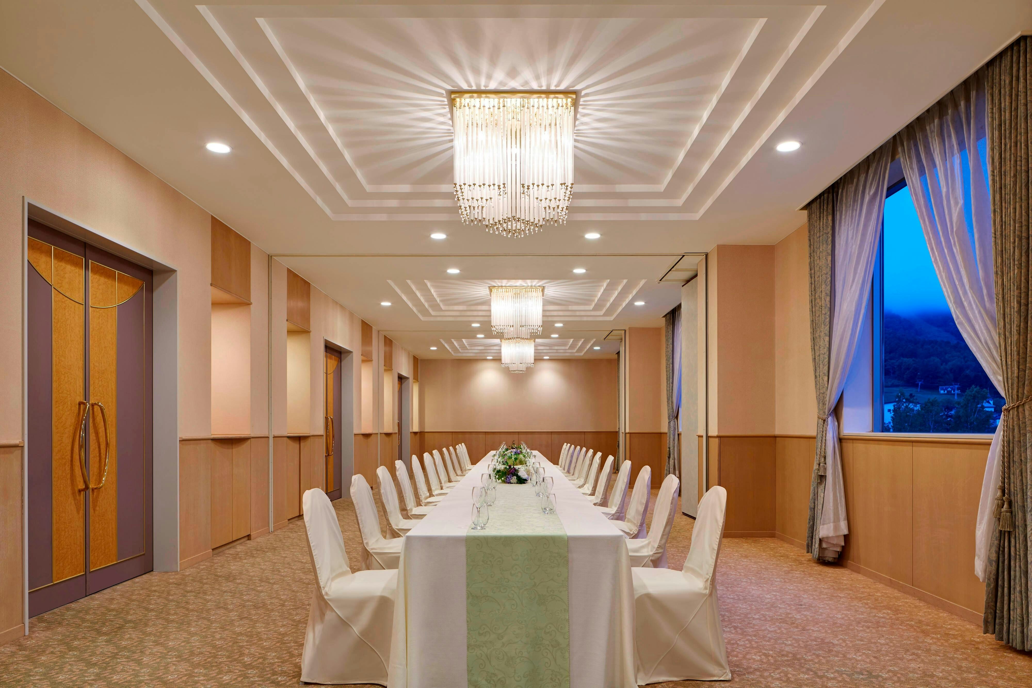 THE WESTIN RUSUTSU RESORT 24/50