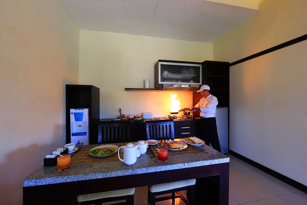 Bali Rich Luxury Villa 39/42