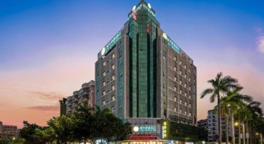 City Comfort Inn (Maoming High Speed Railway Station Wenming Road) 3/57