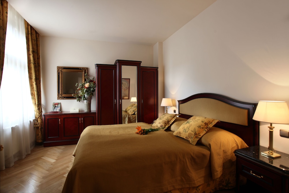 Elysee Hotel Prague 34/66