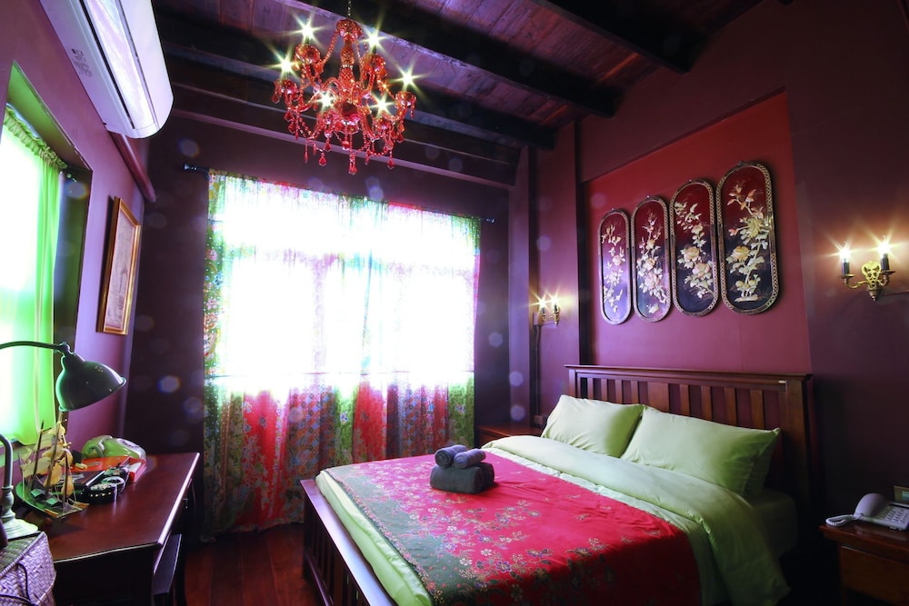 Baan Nai Nakhon 8/48