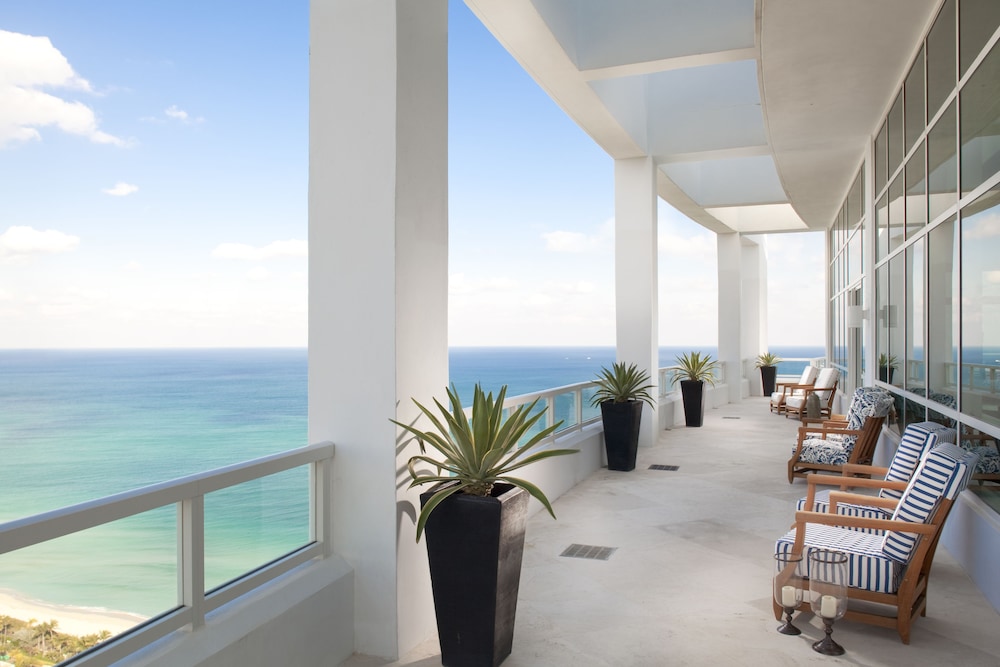 Fontainebleau Miami Beach 19/46