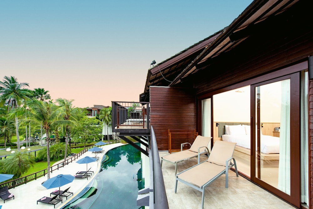 Holiday Ao Nang Beach Resort Krabi 20/50