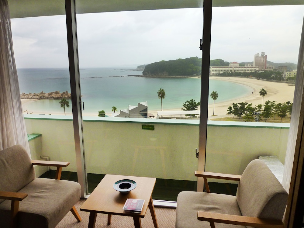 Hotel Sanrakuso 36/50