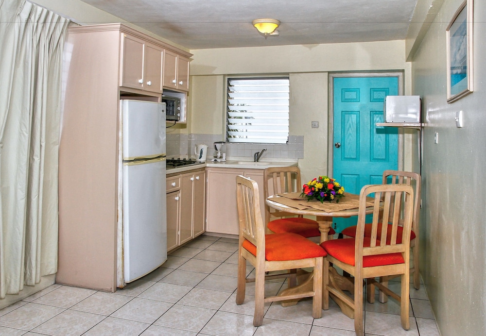 MELROSE BEACH APARTMENT 35/50