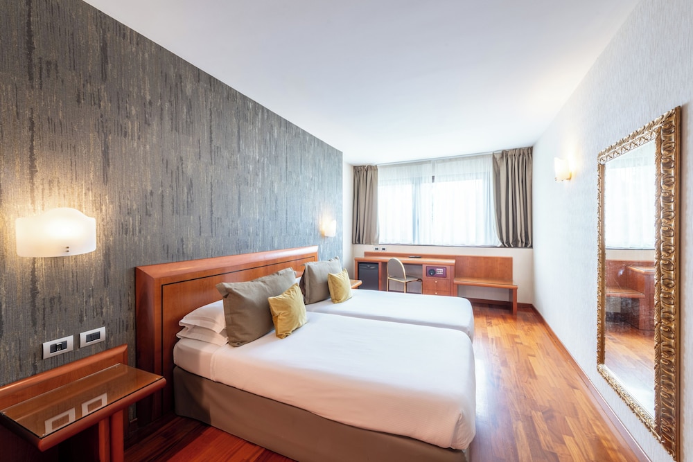 غرفة سوبيريور بسرير مزدوج أو سريرين منفصلين، Hotel Palace Verona 5/10