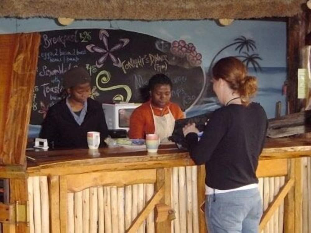 Island Vibe Jeffreys Bay Hostel 4/41