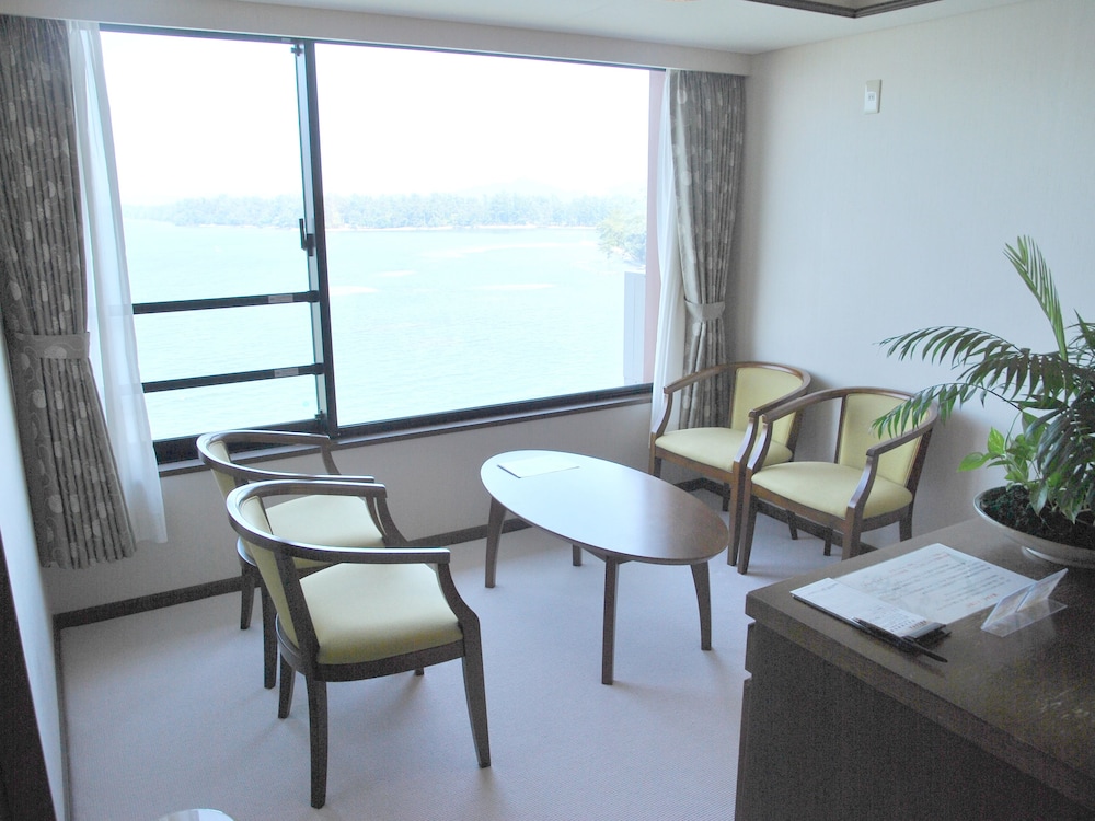 Amanohashidate Hotel 12/21