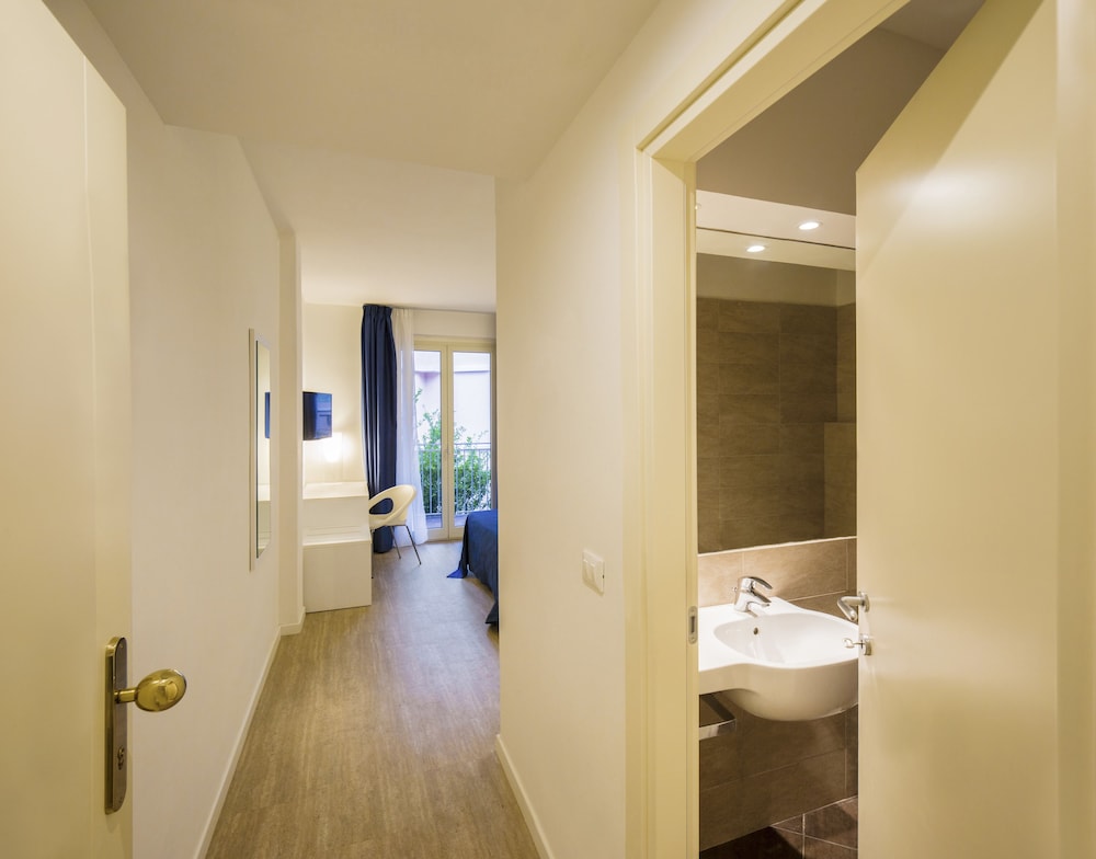 Uappala Hotel Lacona 13/59