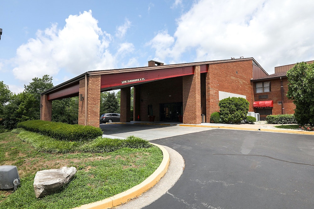 Red Roof Inn Lexington - Hamburg 1/41