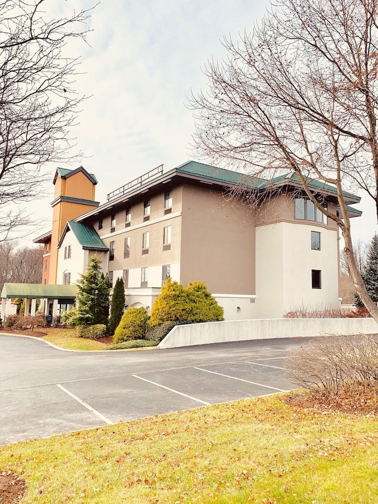 Holiday Inn Express Wilmington North Brandywine 7/54