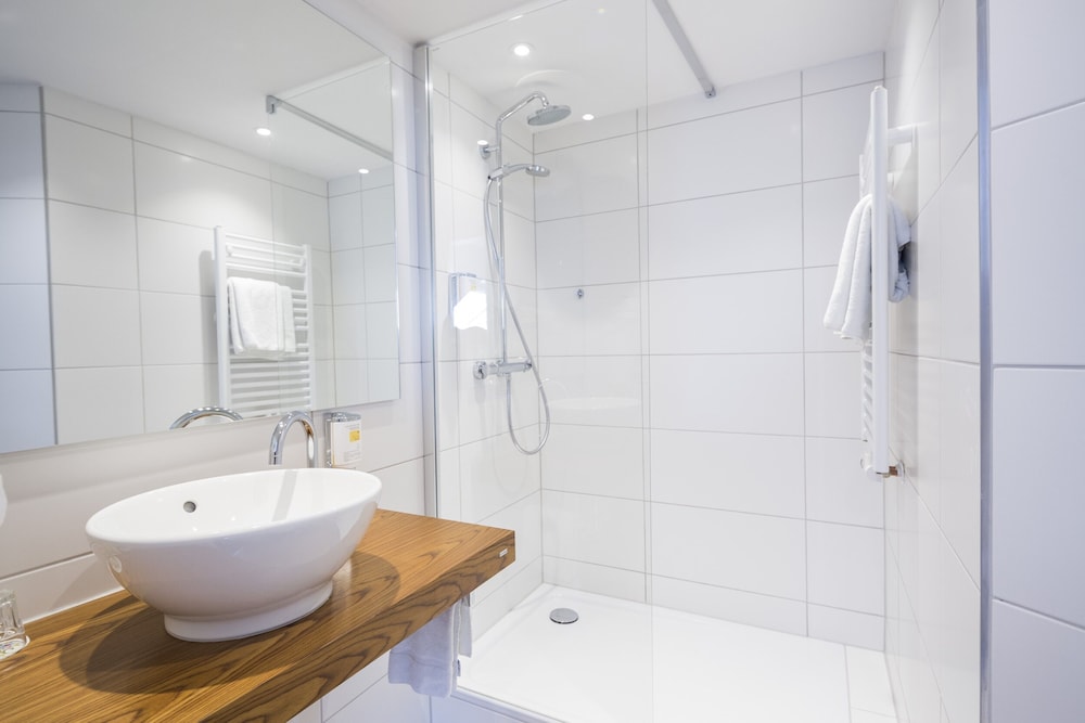 Parkhotel Bilm im Gluck am Stadtrand Hannover 48/50
