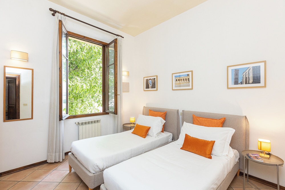 Rental In Rome Rosselli Palace Apartment 2 9/50