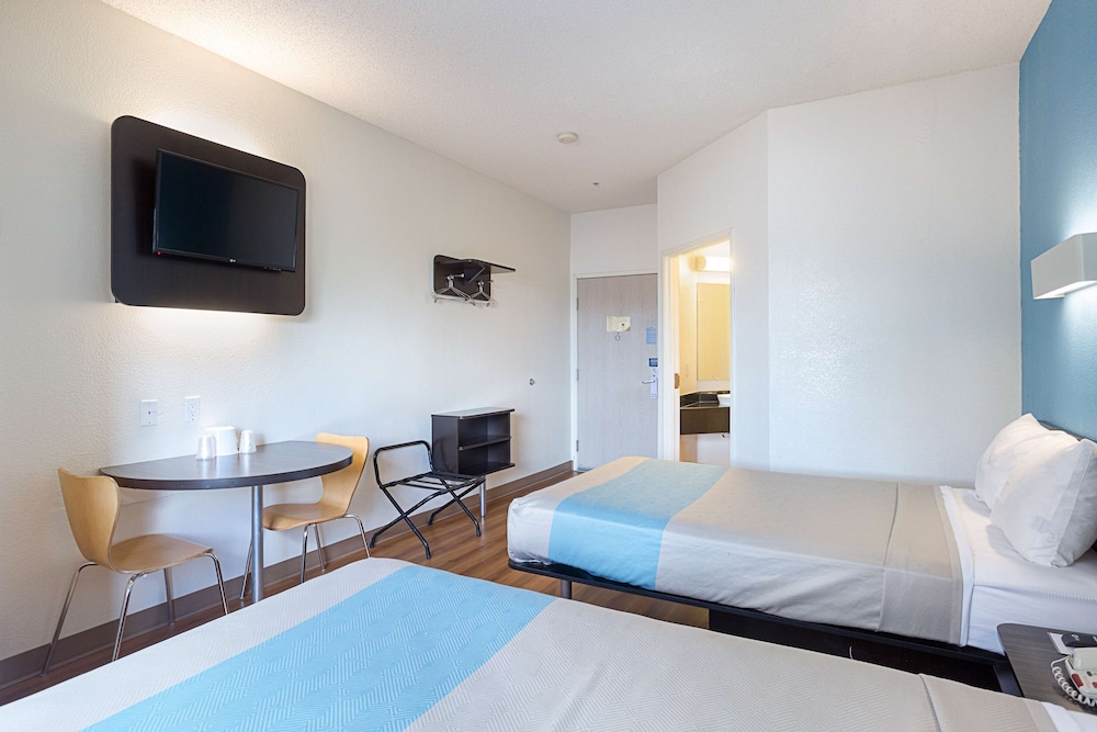Motel6 Page, AZ 19/60