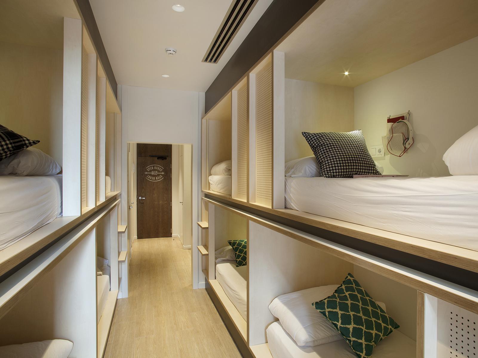 Female Dorm, Female Only, 8 Beds