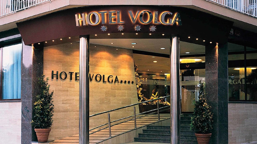 Volga Hotel 3/70